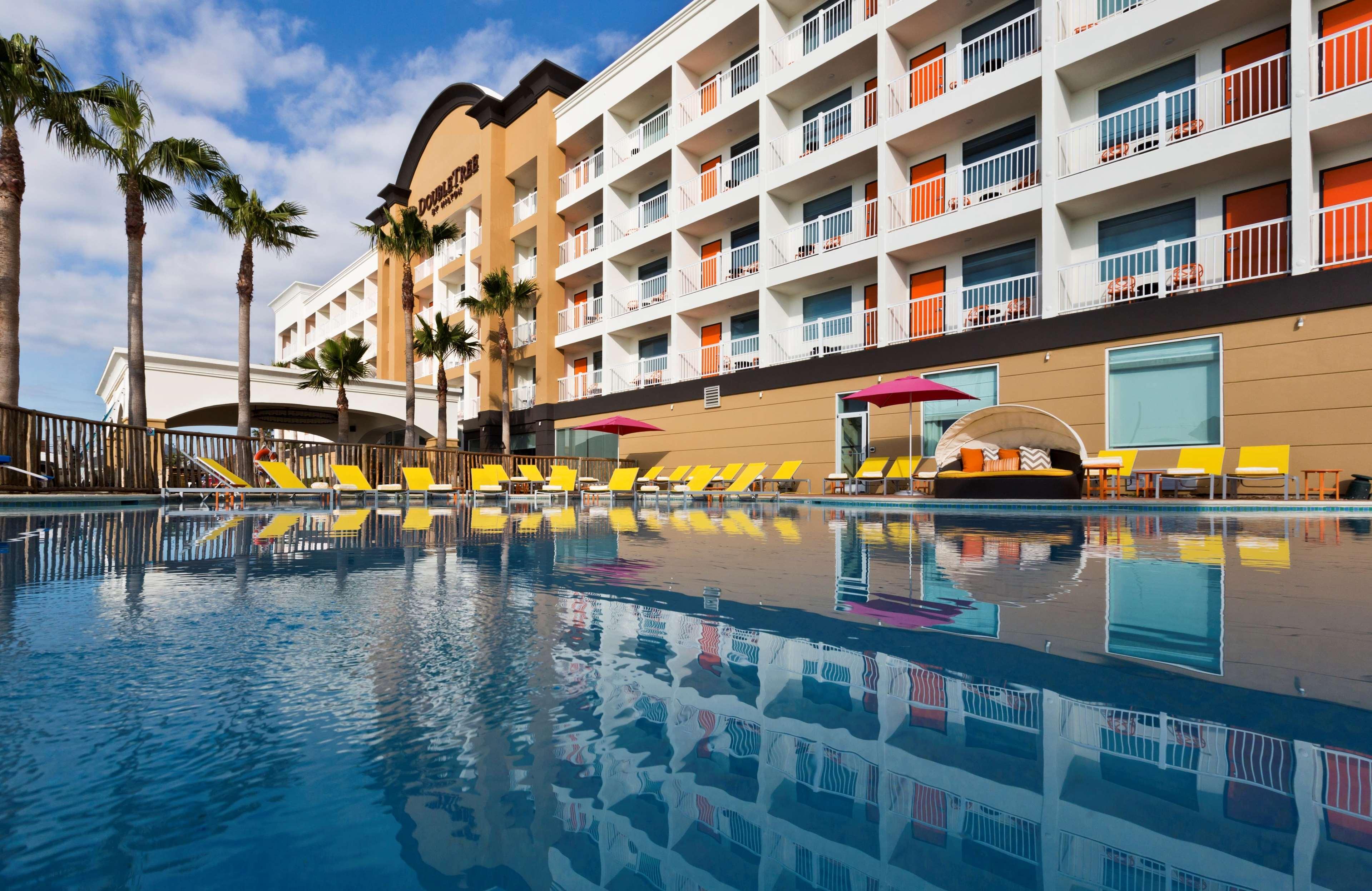 Doubletree By Hilton Galveston Beach Exterior foto