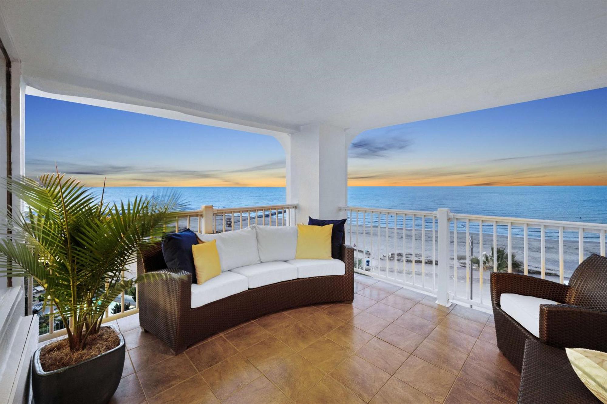 Doubletree By Hilton Galveston Beach Exterior foto